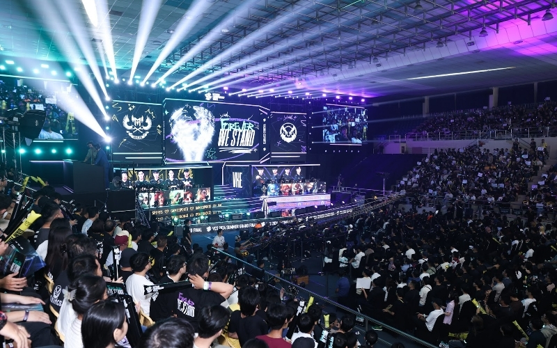 Đội tuyển và game thủ nổi bật