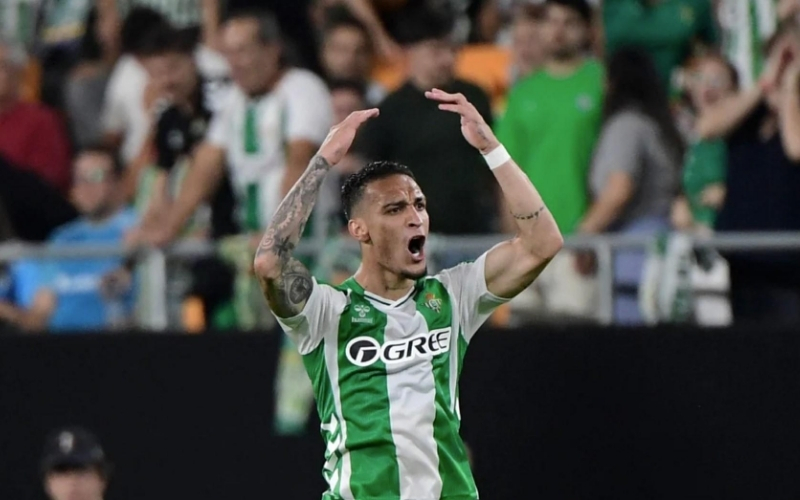Real Betis thể hiện phong độ cao trước chuyến hành quân khó khăn