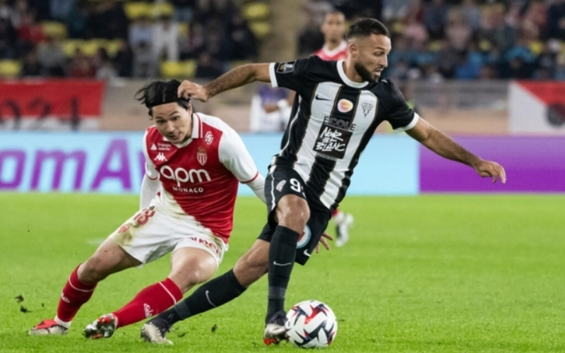 Cầu thủ ngôi sao đáng chú ý trên sân