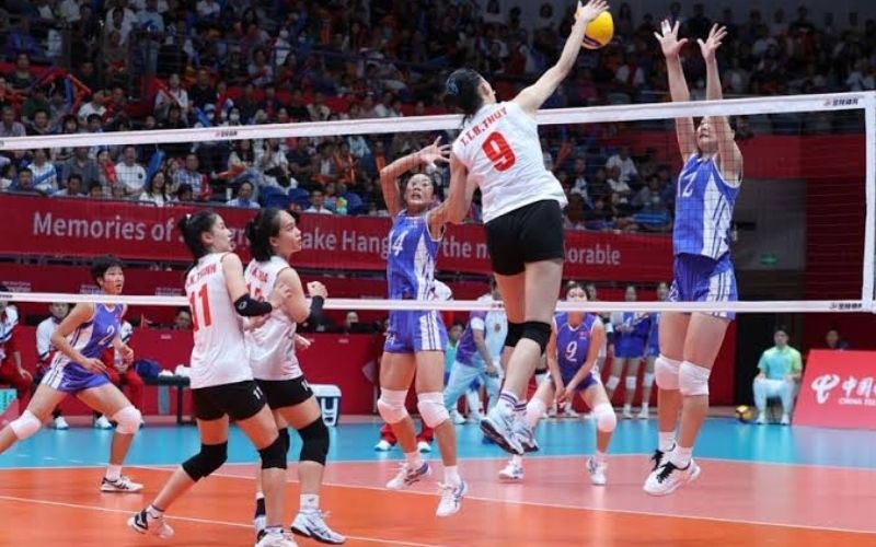 Kỹ thuật gập cổ tay hoàn hảo cho cú đập bóng uy lực